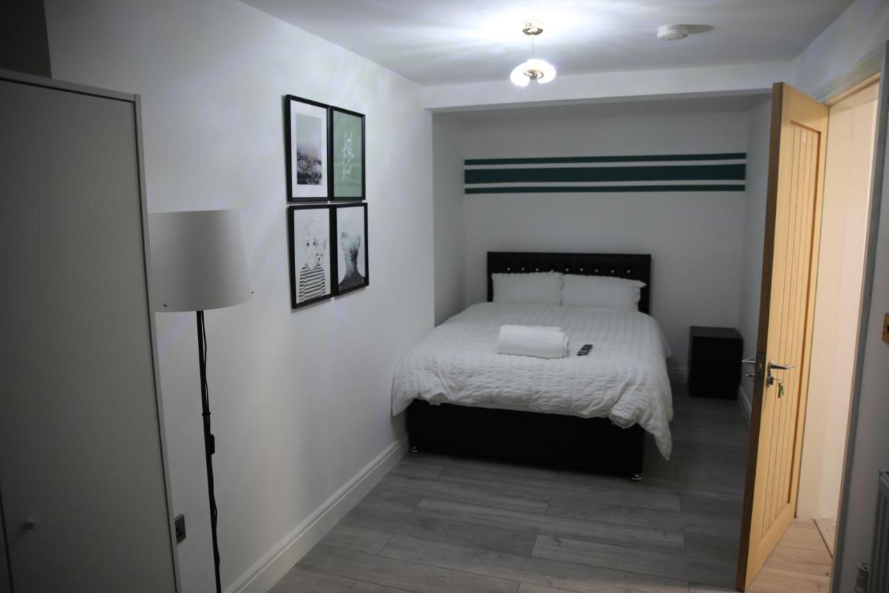 Rostron House Hotel Manchester Bagian luar foto