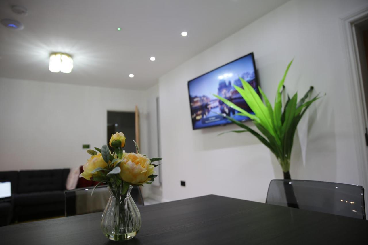 Rostron House Hotel Manchester Bagian luar foto