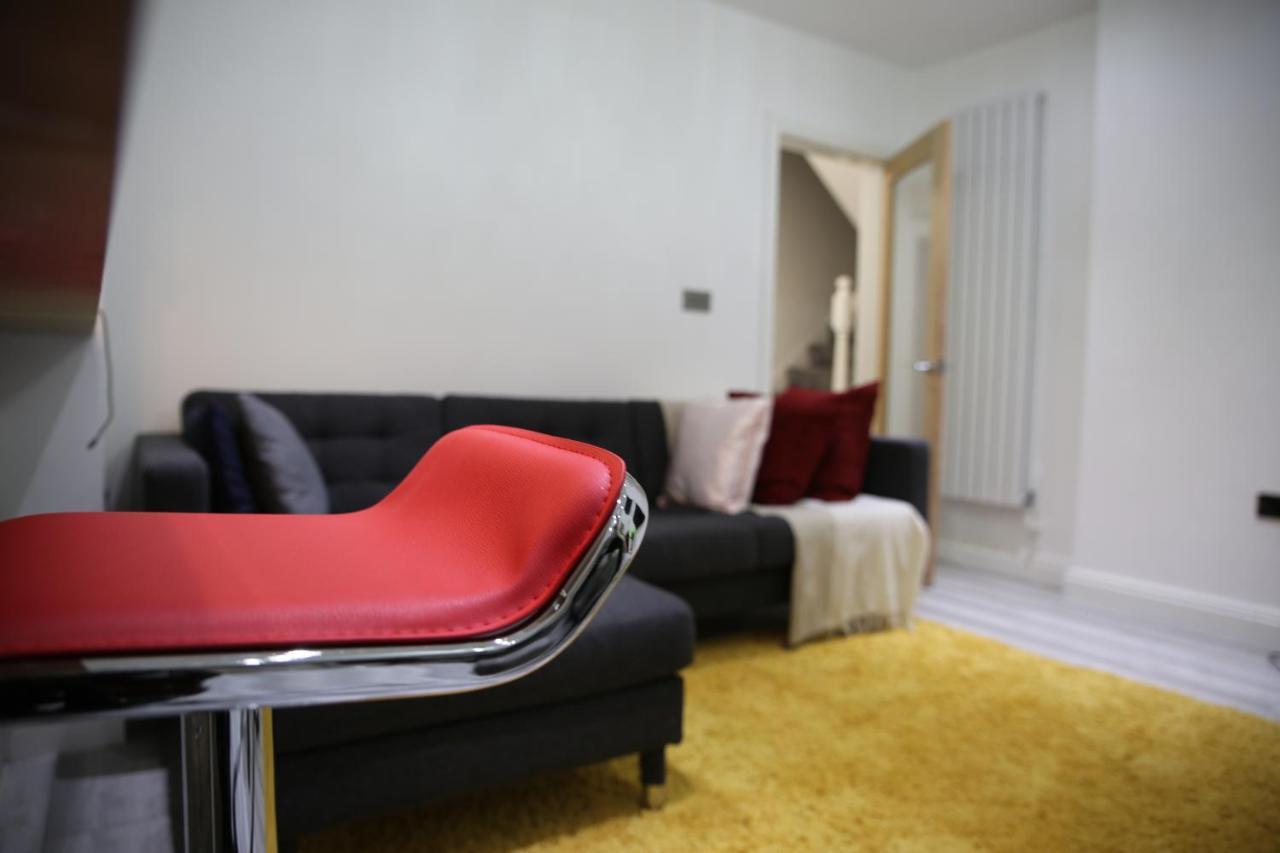 Rostron House Hotel Manchester Bagian luar foto