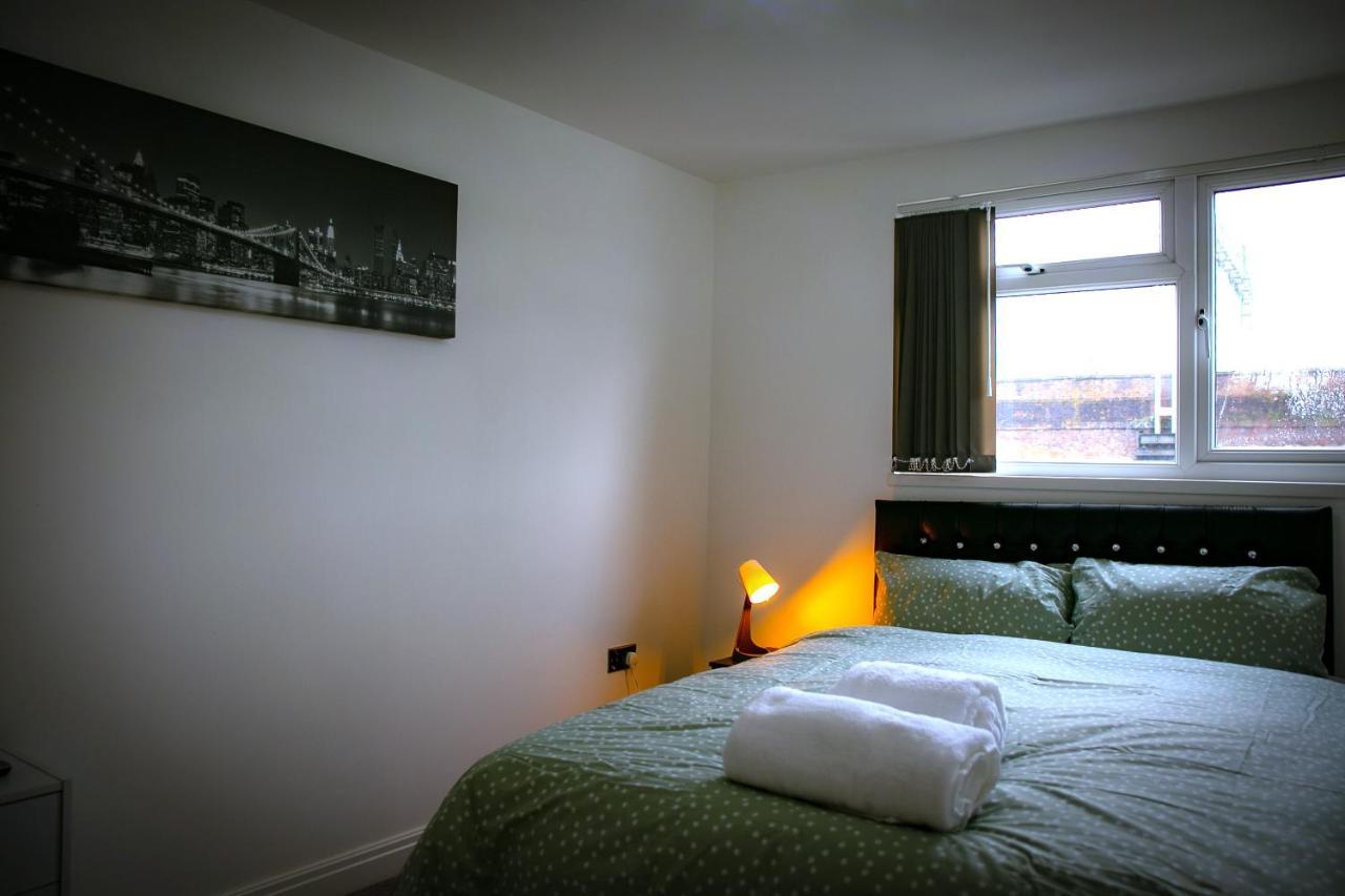 Rostron House Hotel Manchester Bagian luar foto